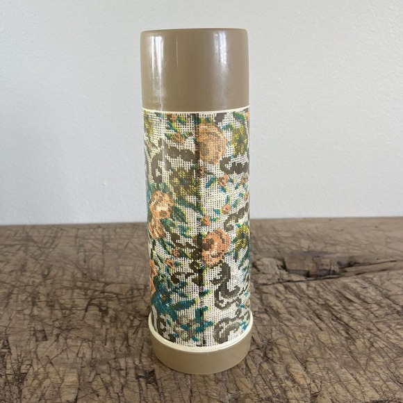 Vintage Aladdin Thermos The Suburbanite 1 Pint Boho Retro Needlepoint 70s - Picture 10 of 10